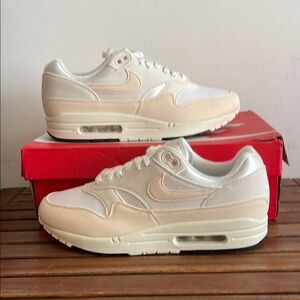 Nike Air Max 1 Sail/Guava Ice USA Women Size 11/UK 8.5/EU 43(DZ2628-111)